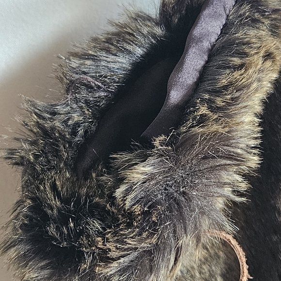 Assorted Wine Bottle Gift Bags - Picture 3 of 15